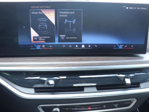 Used 2024 BMW X5 xDrive40i w/ Parking Assistance Package image 34