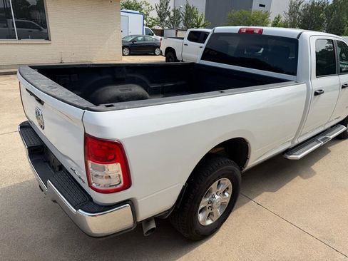 Used 2024 RAM 3500 Big Horn AWD/4WD image 15