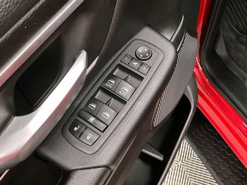 Used 2023 RAM 1500 Big Horn AWD/4WD image 40