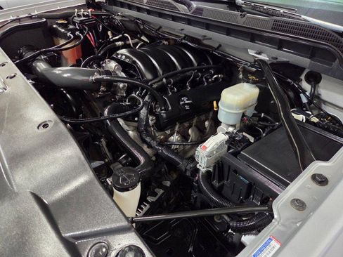 Used 2018 Chevrolet Silverado 1500 LT w/ Texas Edition RWD image 84