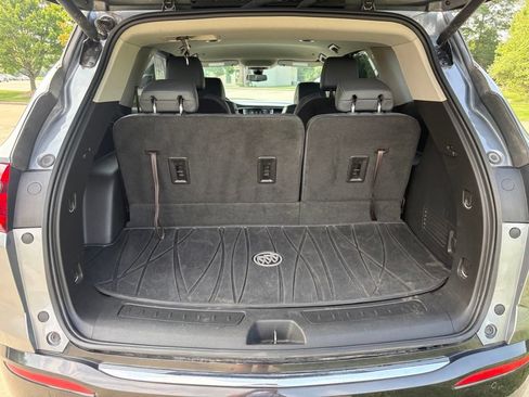 Used 2019 Buick Enclave Essence AWD/4WD image 46