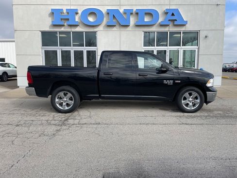 Used 2019 RAM 1500 Big Horn AWD/4WD image 4