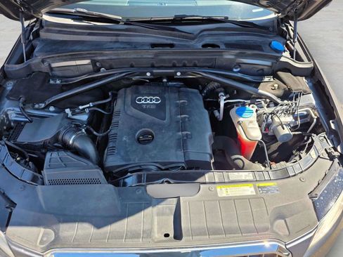 Used 2017 Audi Q5 2.0T Premium Plus w/ Technology Package image 40