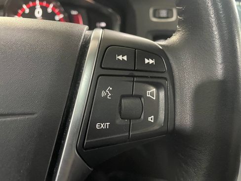 Used 2017 Volvo S60 T5 Dynamic w/ Vision Package image 38