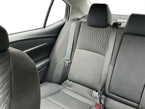 Used 2025 Toyota Camry LE FWD image 22