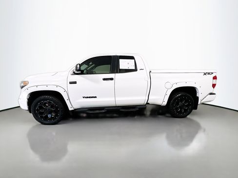 Used 2020 Toyota Tundra SR5 w/ SR5 Upgrade Package image 9