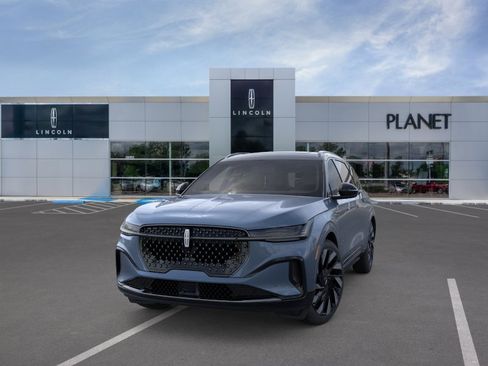 New 2026 Lincoln Nautilus Reserve AWD/4WD image 2