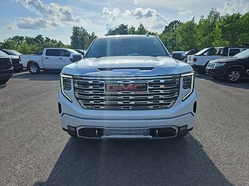 Used 2022 GMC Sierra 1500 Denali w/ Denali Reserve Package image 2
