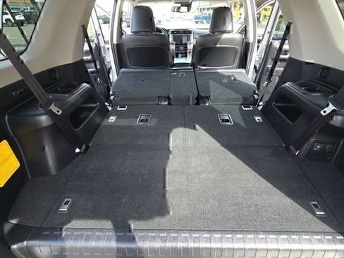 Certified 2024 Toyota 4Runner SR5 Premium w/ Moonroof Package AWD/4WD image 20