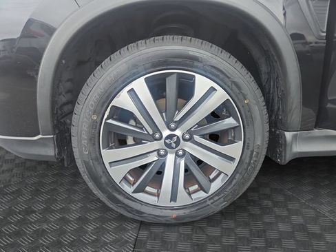 Used 2023 Mitsubishi Outlander Sport ES AWD/4WD image 32