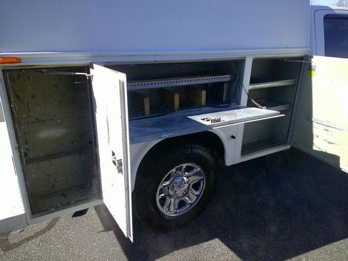 Used 2014 RAM 2500 Tradesman image 10