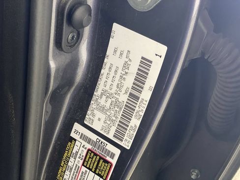 Used 2021 Toyota Tundra SR5 w/ TRD Off-Road Plus Package AWD/4WD image 20