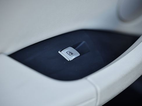 Used 2023 BMW X3 sDrive30i w/ Convenience Package image 23