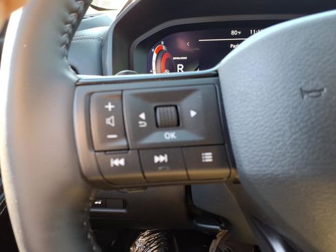 Certified 2025 Nissan Rogue SL image 26