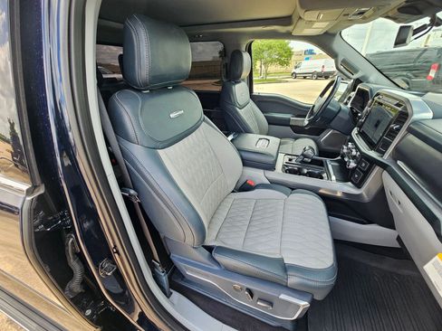 Used 2023 Ford F150 Limited image 30