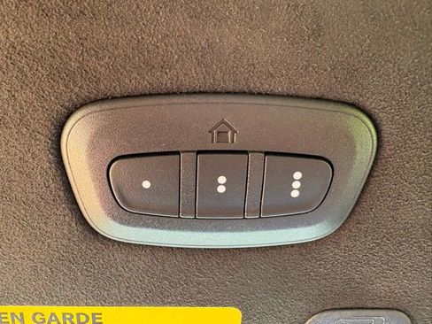 Used 2025 Jeep Grand Cherokee Summit AWD/4WD image 33