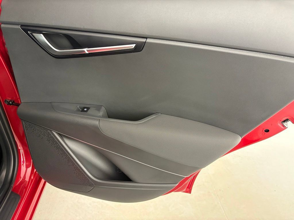 New 2026 Kia Niro EX FWD image 38