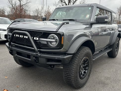 Used 2024 Ford Bronco Wildtrak image 5