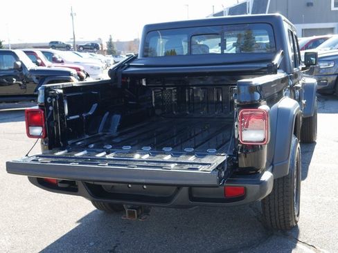 Used 2021 Jeep Gladiator Sport w/ Trailer Tow Package image 11