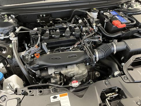 Used 2025 Honda Accord LX image 11