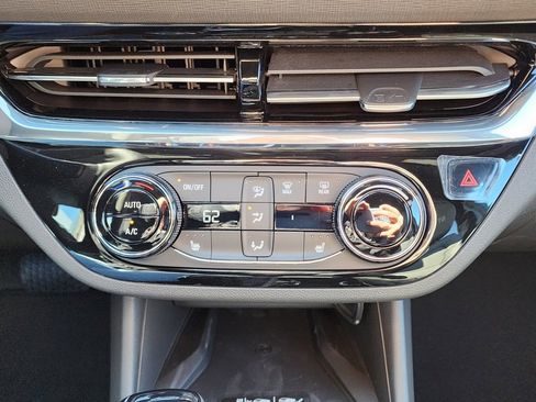 New 2026 Buick Envista Sport Touring image 27