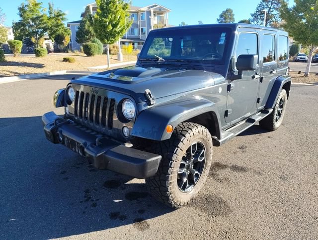 Used 2018 Jeep Wrangler Unlimited Sahara AWD/4WD image 7