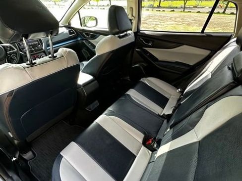Used 2019 Subaru Crosstrek Hybrid w/ Moonroof Package w/Navigation AWD/4WD image 15