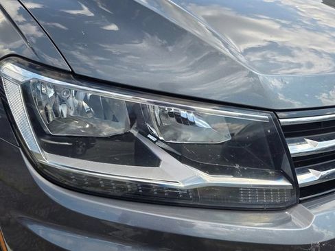 Used 2020 Volkswagen Tiguan SE AWD/4WD image 7