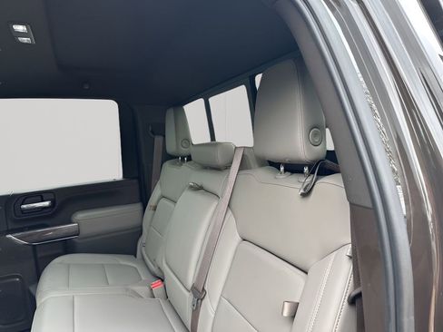 Used 2020 Chevrolet Silverado 2500 LTZ w/ LTZ Plus Package image 19