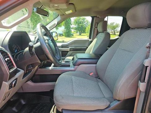 Used 2018 Ford F150 XLT w/ Equipment Group 302A Luxury AWD/4WD image 9