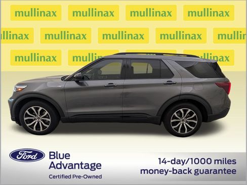 Used 2023 Ford Explorer ST-Line w/ Class IV Trailer Tow Package RWD image 9