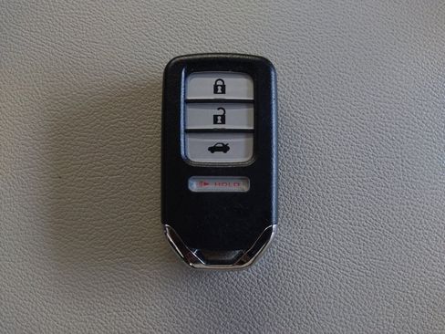 Used 2020 Honda Accord LX image 32