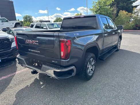 Used 2021 GMC Sierra 1500 SLT w/ X31 Off-Road Package AWD/4WD image 10