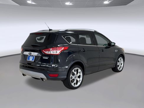 Used 2015 Ford Escape Titanium w/ Equipment Group 301A FWD image 9
