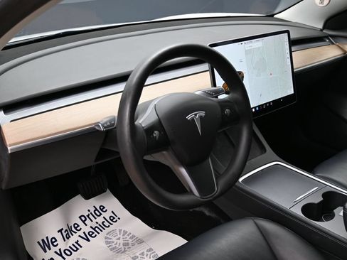 Used 2021 Tesla Model 3 Standard Range Plus RWD image 17
