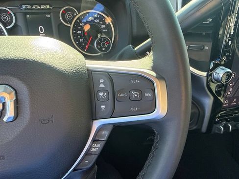 Used 2025 RAM 2500 Big Horn AWD/4WD image 21