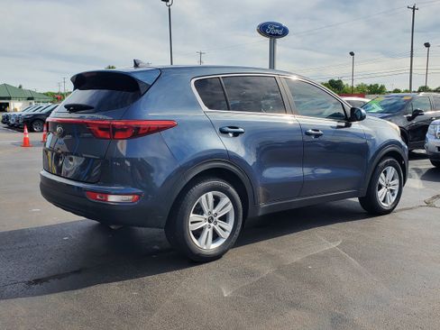 Used 2018 Kia Sportage LX AWD/4WD image 4