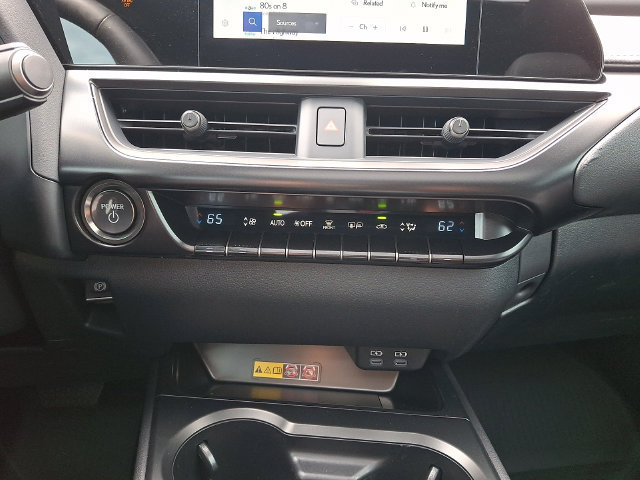 Used 2025 Lexus UX 300h FWD w/ Accessory Package (Z2) image 16