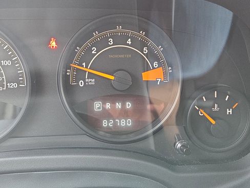 Used 2017 Jeep Patriot Latitude image 21