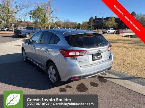 Used 2017 Subaru Impreza 2.0i image 5