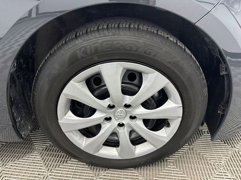 Used 2024 Toyota Corolla LE FWD image 12