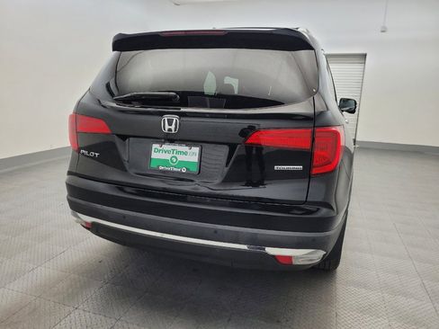 Used 2018 Honda Pilot Touring image 7