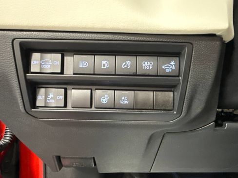 Used 2023 Toyota Sequoia Capstone AWD/4WD image 56