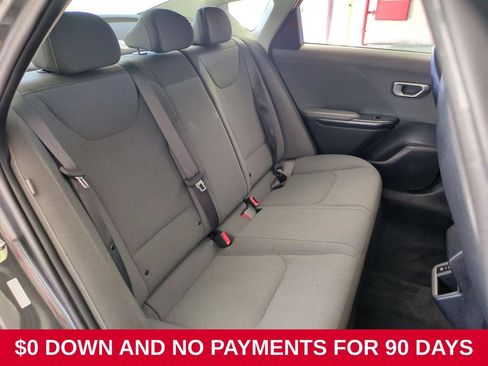 Used 2025 Kia K4 FWD image 27