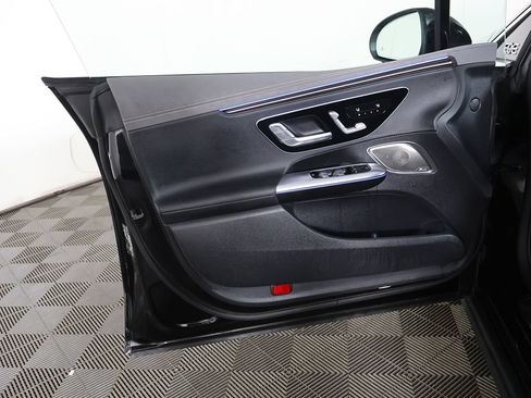 Used 2023 Mercedes-Benz EQE 500 4MATIC Sedan w/ Exclusive Trim Package image 23