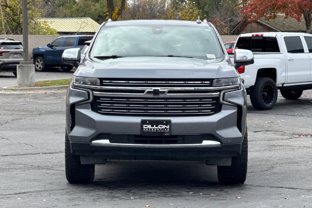 Used 2021 Chevrolet Tahoe Premier w/ Premium Package AWD/4WD image 3