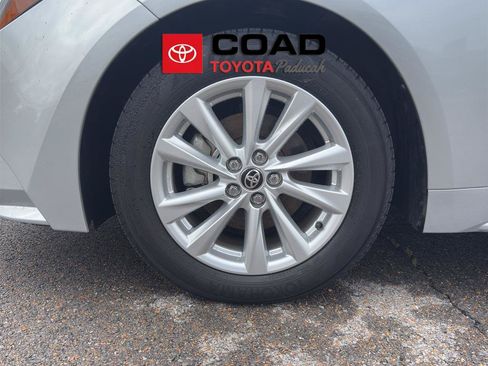 Certified 2025 Toyota Corolla LE w/ LE Premium Package FWD image 8