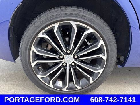 Used 2014 Toyota Corolla S FWD image 38