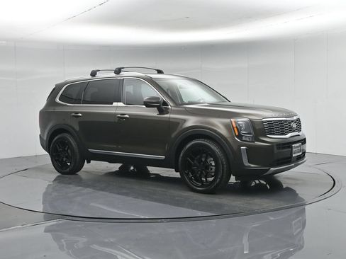 Used 2020 Kia Telluride EX w/ EX Premium Package AWD/4WD image 29
