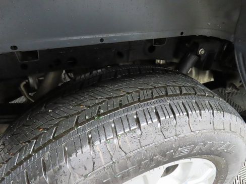 Used 2023 Ford F150 Platinum w/ Equipment Group 701A High image 39